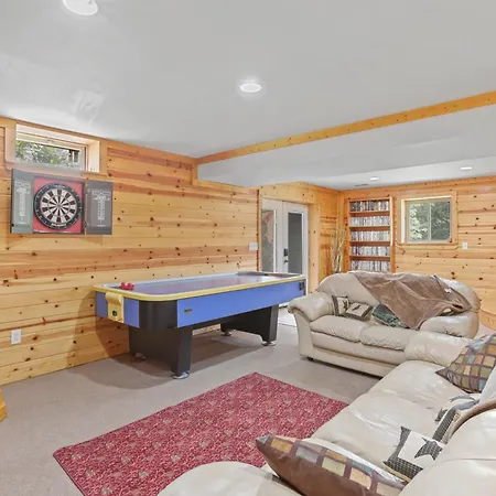 Family Escape In Hocking Hills 3Br, Hot Tub, Xbox Villa Logan Exterior photo