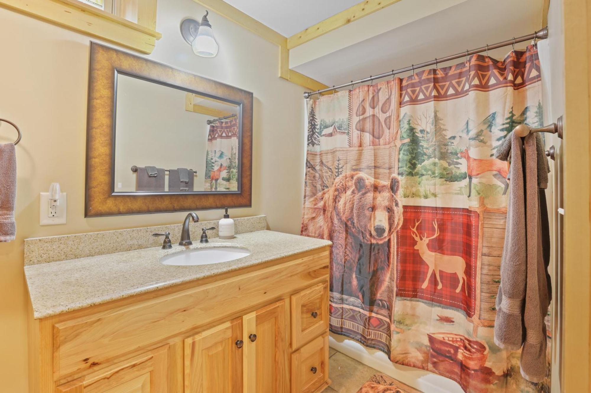 Family Escape In Hocking Hills 3br, Hot Tub, Xbox * Logan